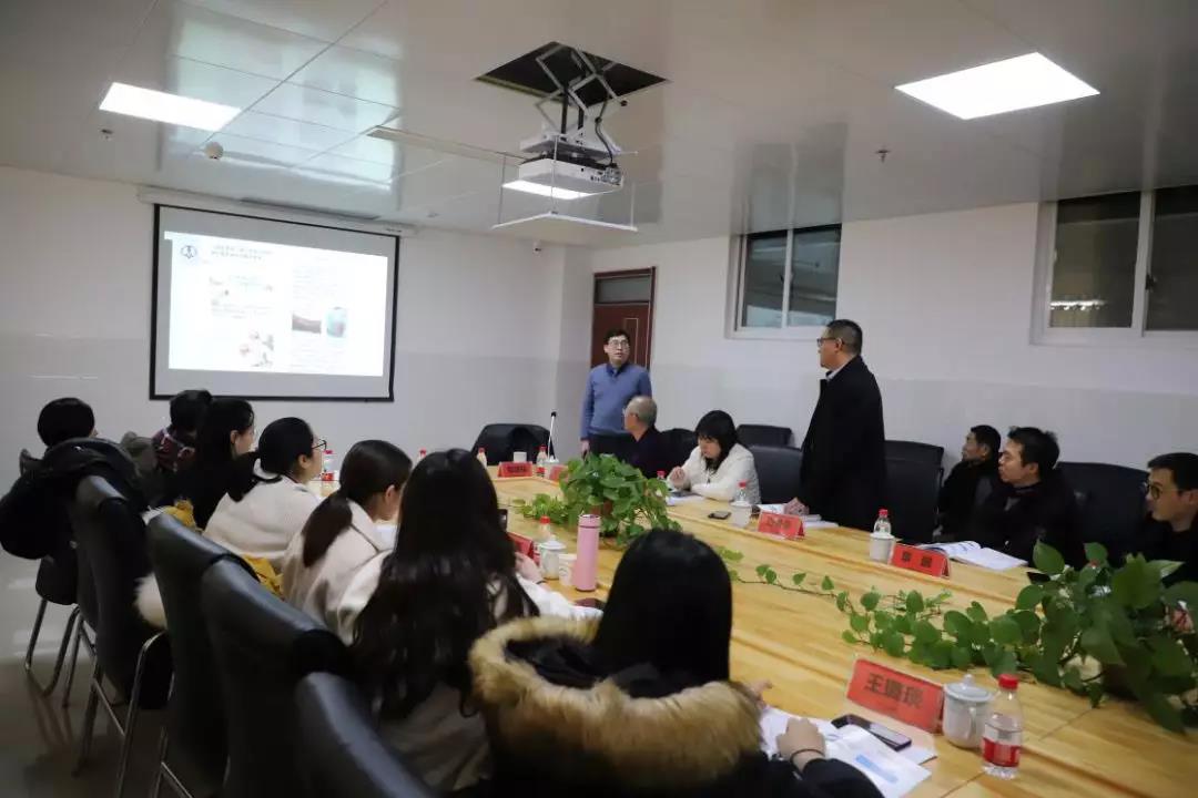 1578879898427428.jpg 1578879898427428.jpg